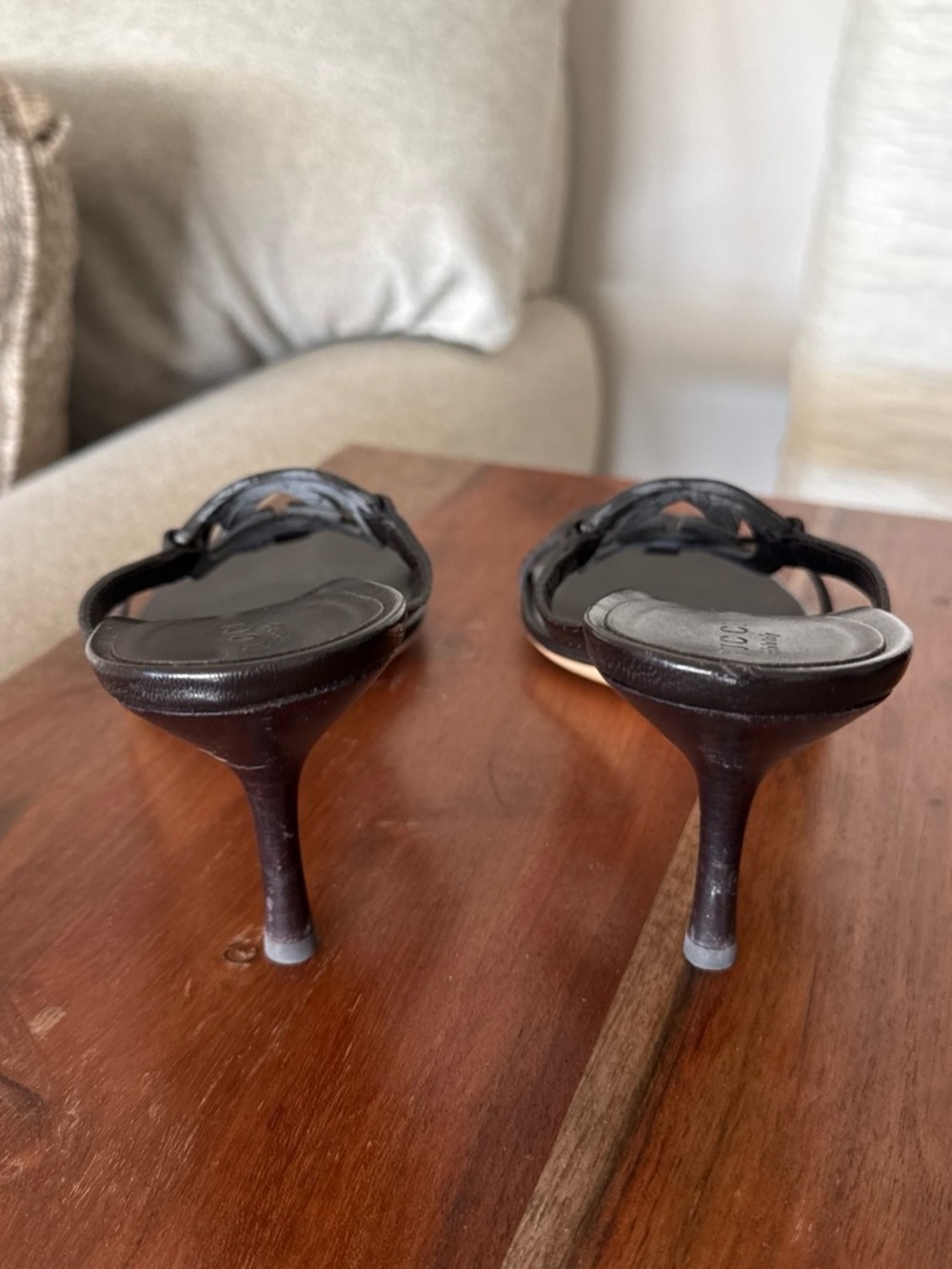 Gucci Black Leather GG Logo Slide Mules - Picture 3 of 8